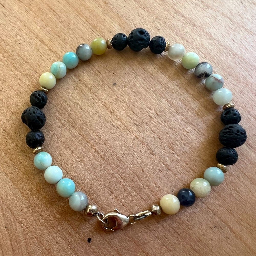 Multi gemstone beaded bracelet diffuser